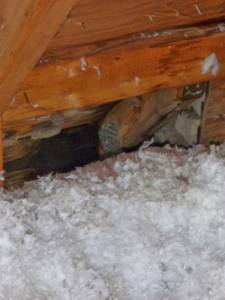 What Are the Dangers of Fiberglass Insulation?